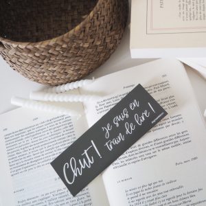 Chut ! Je suis en train de lire