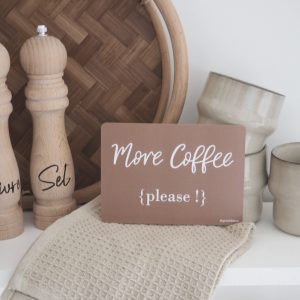 Carte postale More coffee please
