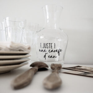 Juste une carafe d'eau