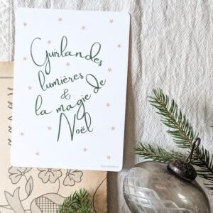 Carte Postale Guirlandes Lumières et la magie de Noël